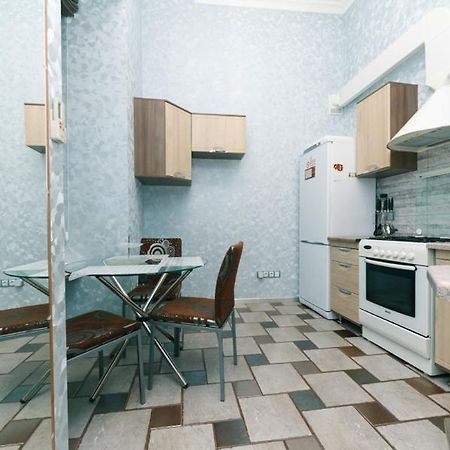 Stylish Two-Level Flat 2 Min From Khreschatyk Kijów Zewnętrze zdjęcie