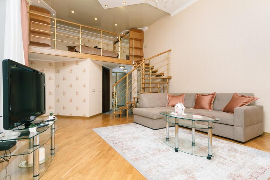 Stylish Two-Level Flat 2 Min From Khreschatyk Kijów Zewnętrze zdjęcie