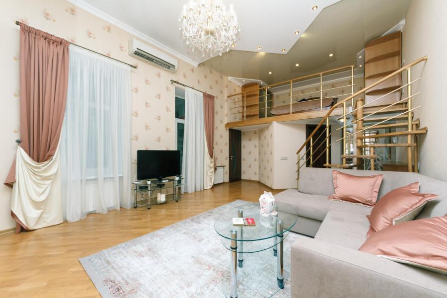 Stylish Two-Level Flat 2 Min From Khreschatyk Kijów Zewnętrze zdjęcie