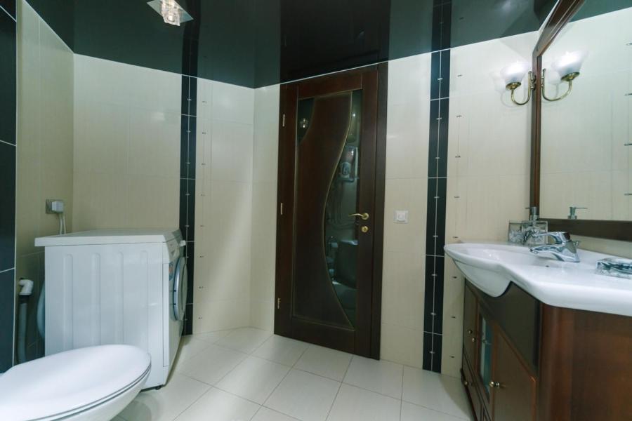 Stylish Two-Level Flat 2 Min From Khreschatyk Kijów Zewnętrze zdjęcie