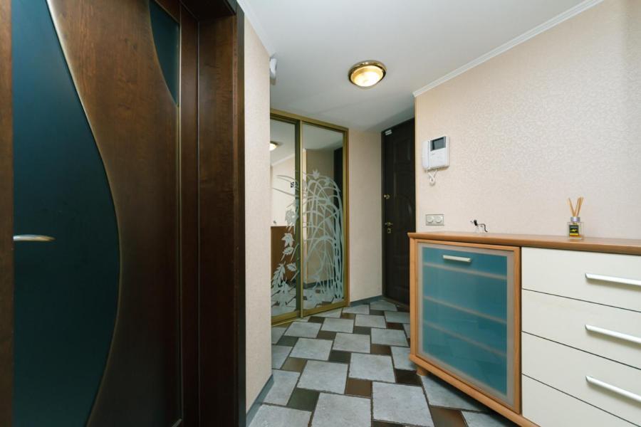 Stylish Two-Level Flat 2 Min From Khreschatyk Kijów Zewnętrze zdjęcie